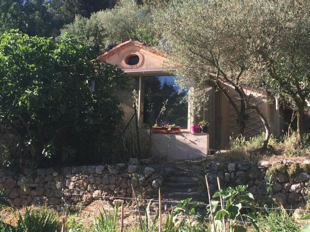 Gites Du Raby Signes Exterior foto